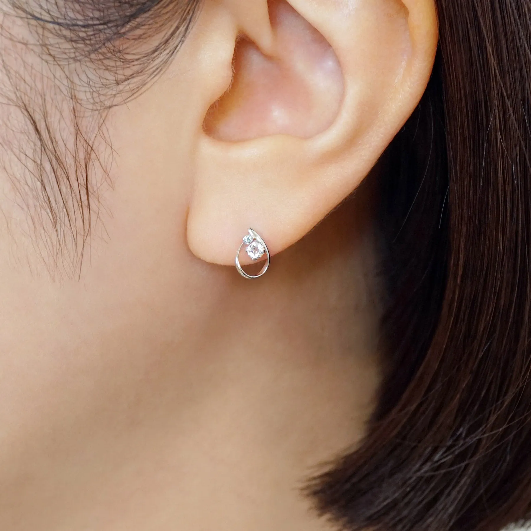 14K/10K Diamond Drop Earrings (White Gold)