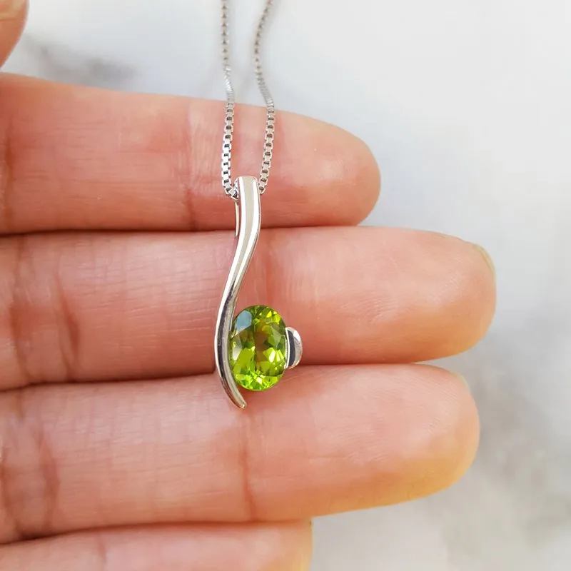 Arizona Peridot Silver Jewelry Curvy Peridot Pendant