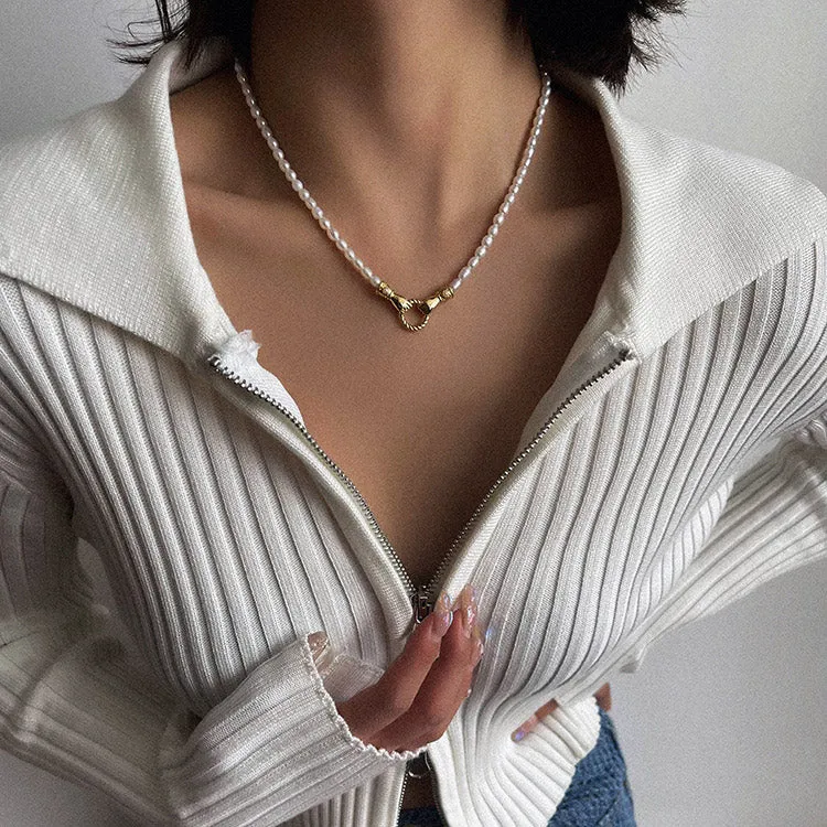 Dainty Natural Pearl Necklace