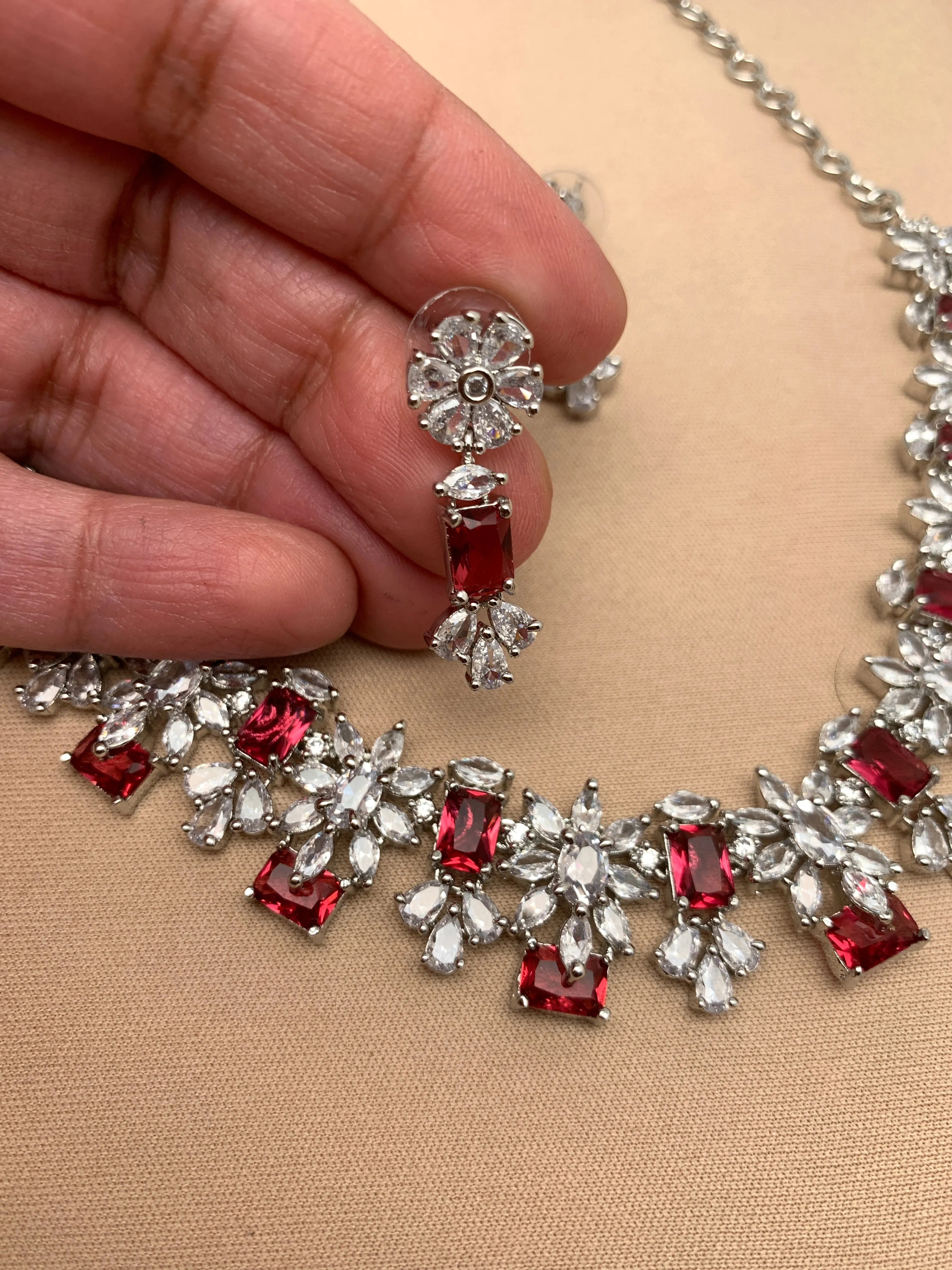 Diamond Finish American Diamond Silver Polish White and Wine color Stones Short Necklace