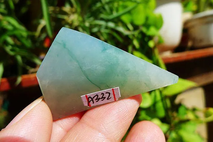Natural Jade Rough Jadeite Raw (13g,4.2X2.9X1.1cm)