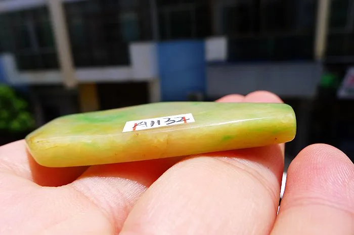 Natural Jade Rough Jadeite Raw (15g,5.4X2.5X0.6cm)