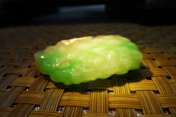 Natural Jade Rough Jadeite Raw (22g,3.7X2.7X1.05cm)