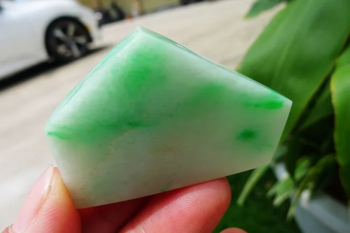 Natural Jade Rough Jadeite Raw (31g,4.9X3.4X1.9cm)