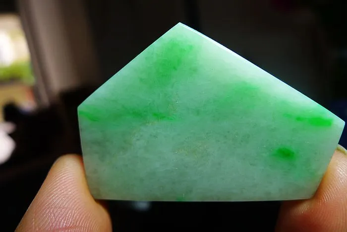 Natural Jade Rough Jadeite Raw (31g,4.9X3.4X1.9cm)
