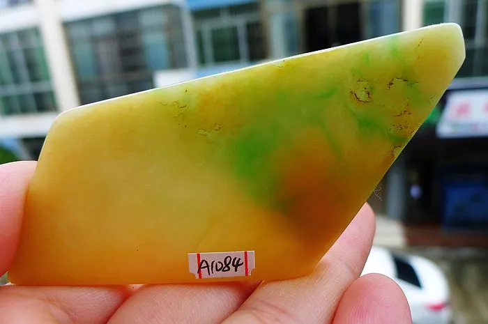 Natural Jade Rough Jadeite Raw (34g,8.8X4X0.41cm)