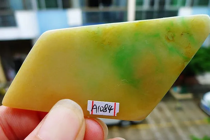 Natural Jade Rough Jadeite Raw (34g,8.8X4X0.41cm)