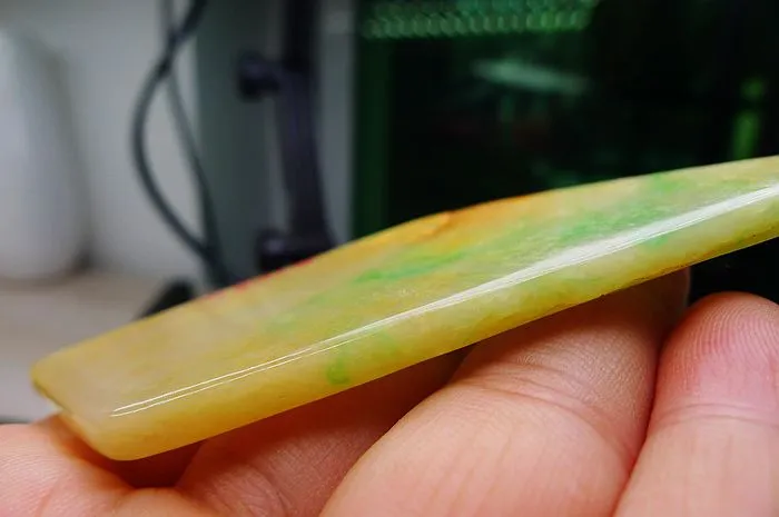 Natural Jade Rough Jadeite Raw (34g,8.8X4X0.41cm)