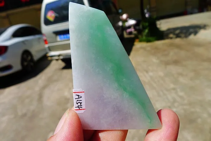 Natural Jade Rough Jadeite Raw (41g,6.1X3.8X0.8cm)