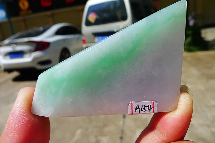 Natural Jade Rough Jadeite Raw (41g,6.1X3.8X0.8cm)