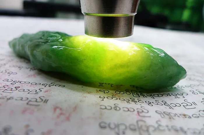 Natural Jade Rough Jadeite Raw (45g,7.3x2.8x1.38cm)