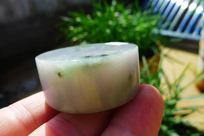 Natural Jade Rough Jadeite Raw (64g,3.9X3.9X1.6cm)