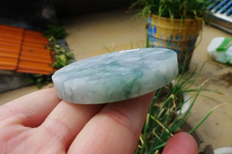 Natural Jade Rough Jadeite Raw (68g,5.8X5.8X0.8cm)