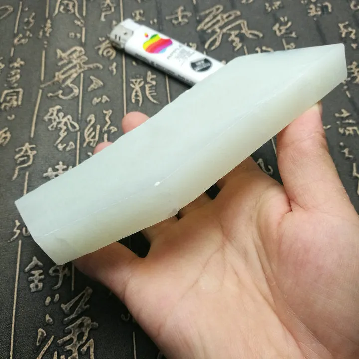 Natural Kunlun Jade Rough Nephrite Raw (322g, 12.5X7X1.4cm)
