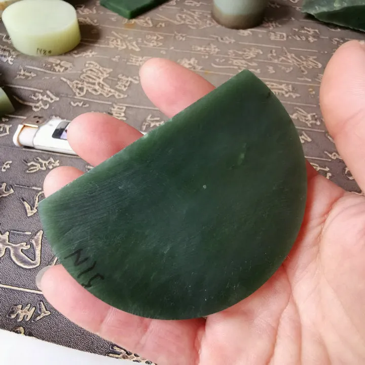 Natural Kunlun Jade Rough Nephrite Raw (77g, 7.5X5.3X0.7cm)
