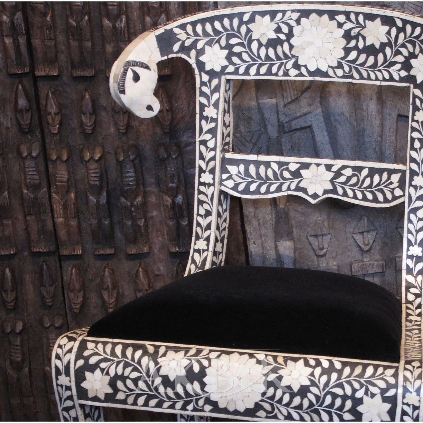 Ram's head Klismos Chair