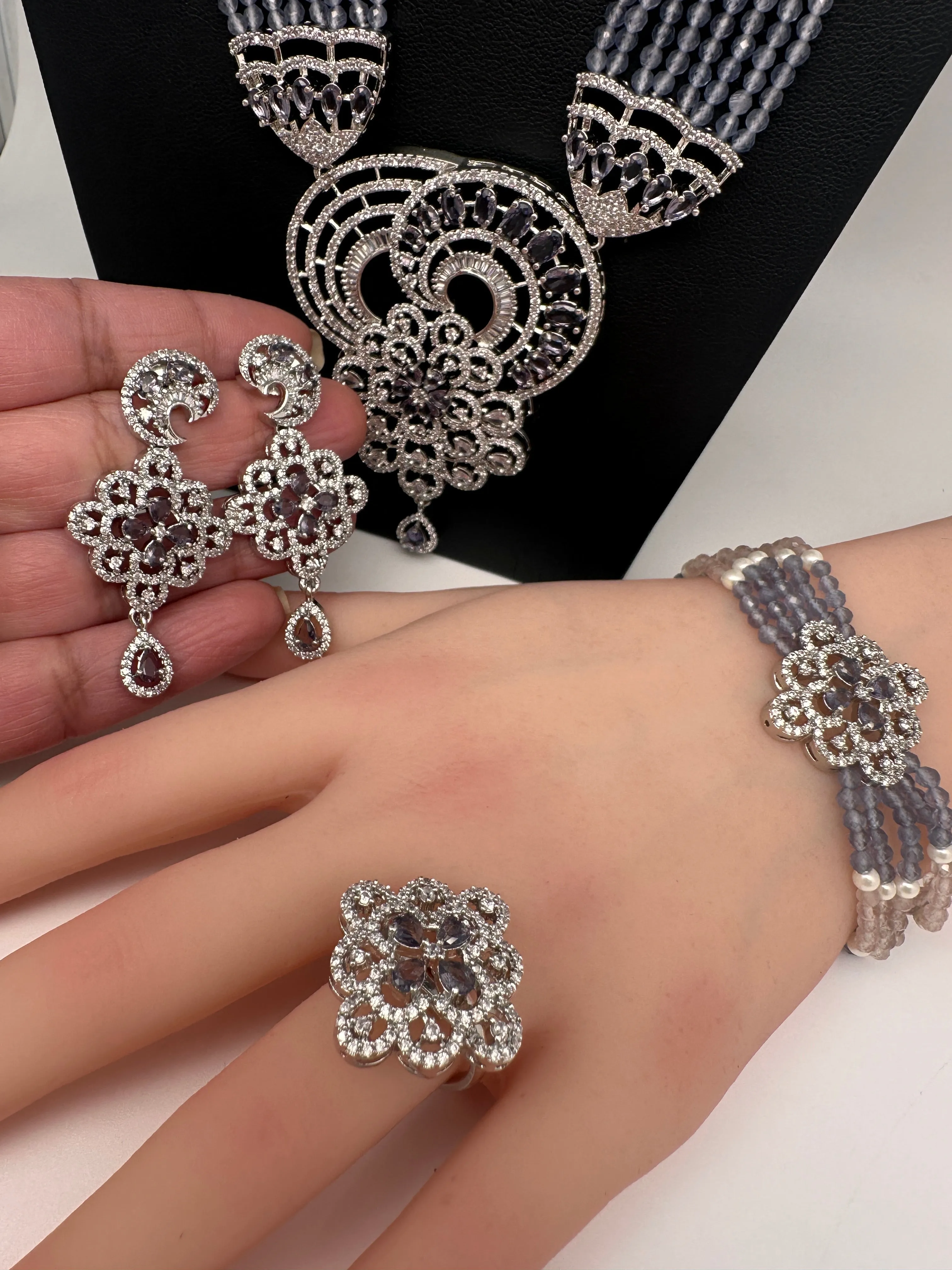 Silver Finish Onyx Beads Color Stone Necklace