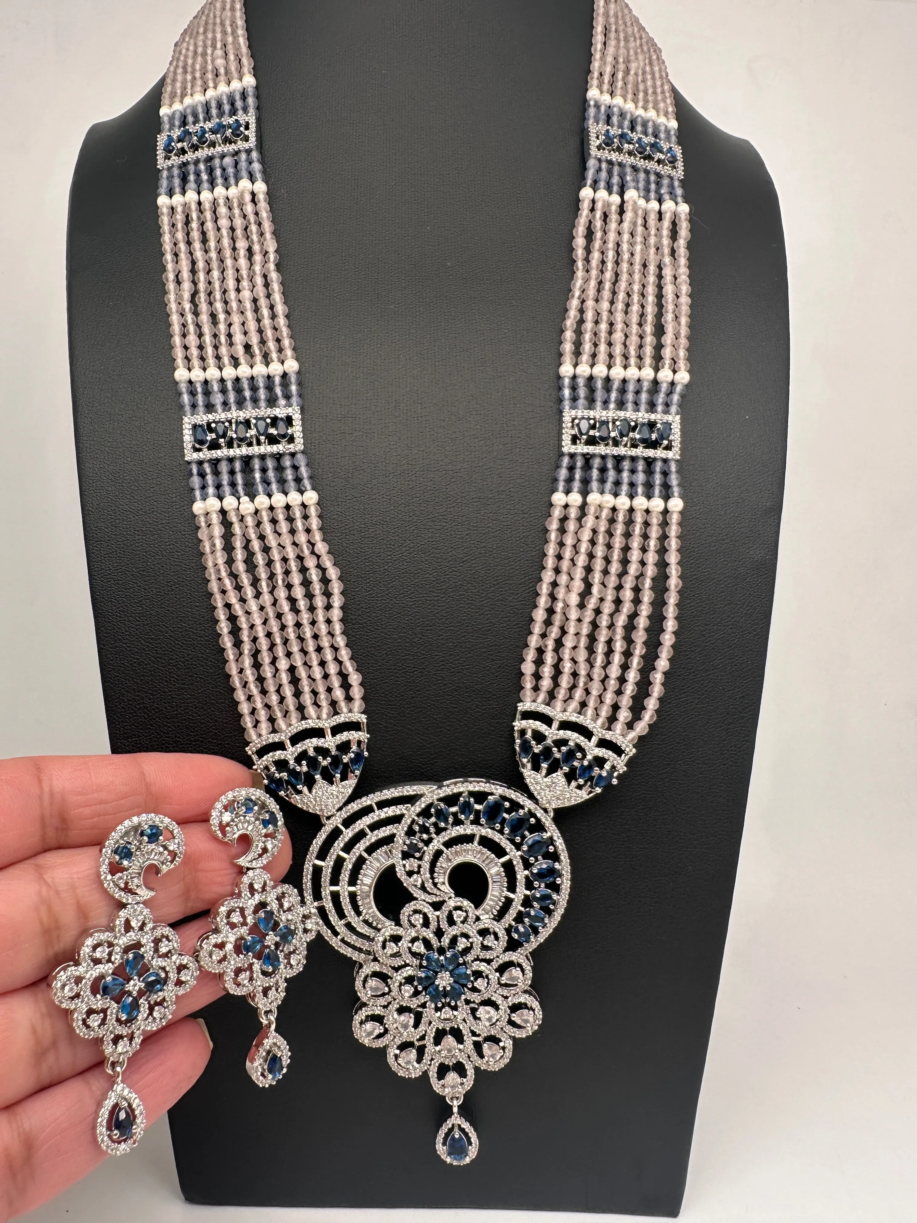 Silver Finish Onyx Beads Color Stone Necklace